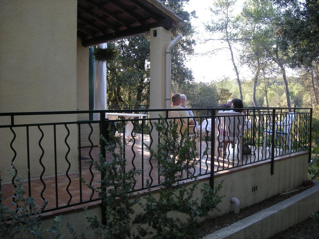 Bungalow Claret Vacquières Exterior foto